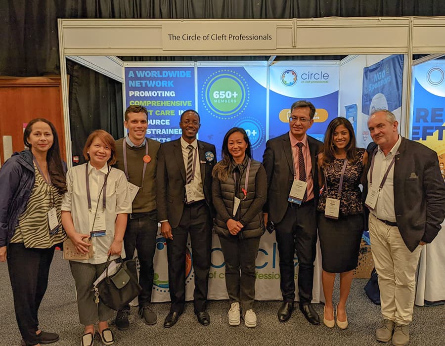 Circle-of-Cleft-Professionals-CoCP-booth Circle-of-Cleft-Professionals-CoCP-booth