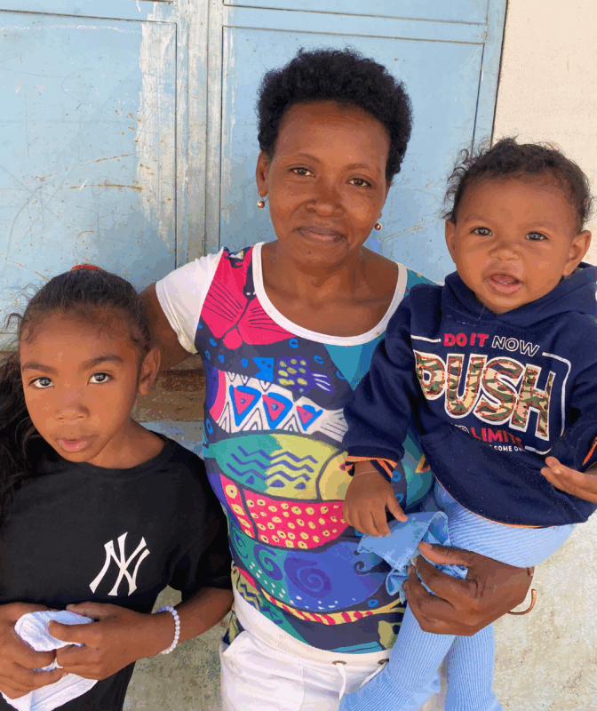Marcella and Sarobidy, born with cleft, with their mother in Madagascar