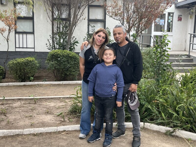 Brandon and his family Fundacion Gantz TF